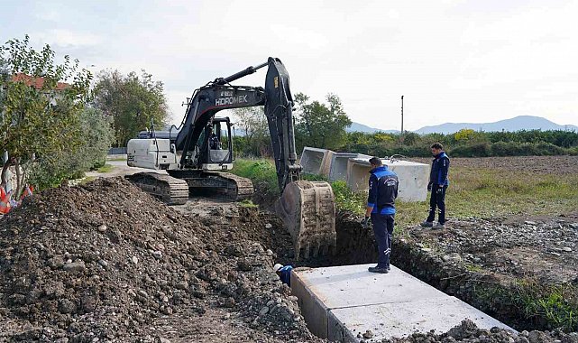 MUSKİ, Ortaca, Bahçelievler ve Okçular Mahallelerinin yağmur suyu hatlarını yeniliyor