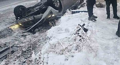 Nevşehir'de kontrolden çıkan otomobil takla attı: Kaza anı kamerada