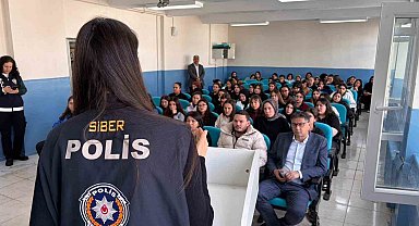 Öğrenci ve öğretmenlere polisten eğitim