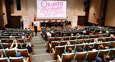 Okulda diyabet konferansı düzenlendi