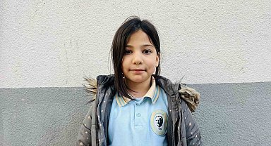 Ordu'da üşüyen küçük kıza polislerden yürekleri ısıtan hareket