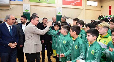 Osmangazi Belediyesi'nden amatör spor kulüplerine malzeme desteği