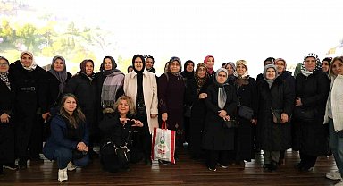 Osmangazi Belediyesi'nden kadınlara kültür gezisi