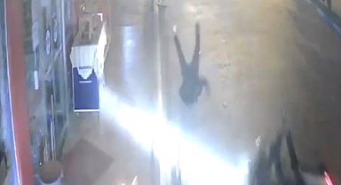 Osmaniye'de motosiklet kazası kamerada