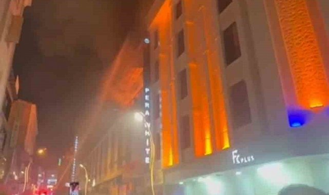 Otelin restoranında korkutan yangın