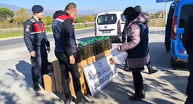 Otobüs bagajından 400 litre kaçak yağ çıktı