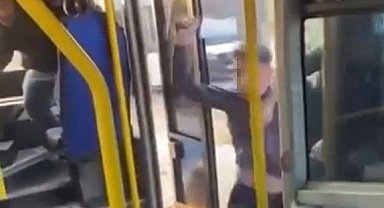 Otobüsteki satırlı saldırgan evinde yakalandı