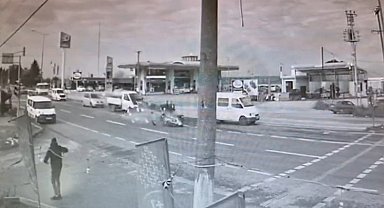 Otomobil ile elektrikli bisiklet çarpıştı: 1 ölü