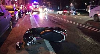 Otomobile çarpışan motosikletin sürücüsü hayatını kaybetti