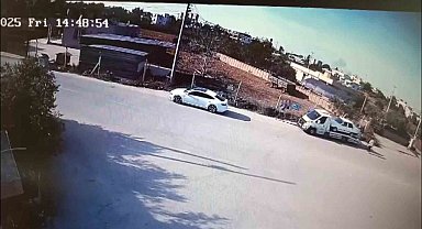 Otomobille geldi çekiciden telefon çaldı: 120 suç kayıtlı hırsızın o anları kamerada