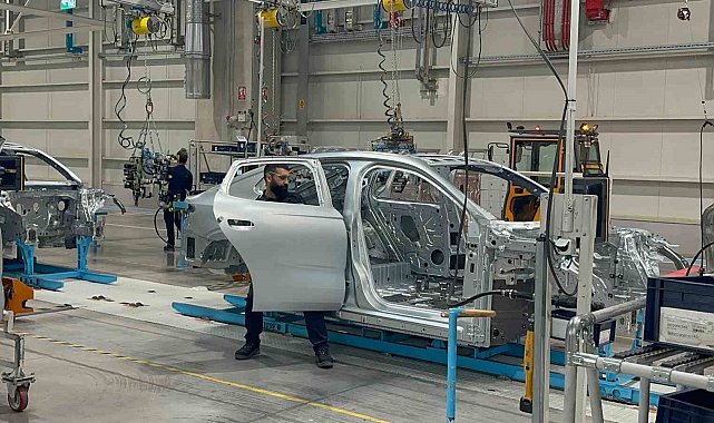 Otomotiv sektörü Avrupa'da gaza bastı