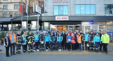 Özel İmperial Hastanesi'ndeki yangın tatbikatı gerçeğini aratmadı