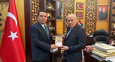 Özer'den Bahçeli'ye ziyaret: "Kutuplaşmayı geride bırakıp kucaklaşma zamanı"