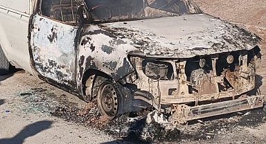 Pakistan'da güvenlik güçlerine yönelik silahlı ve bombalı saldırı: 5 ölü