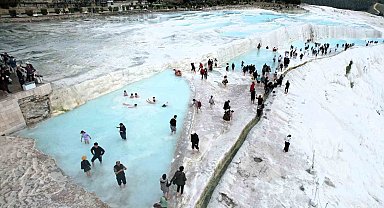 Pamukkale 2026'yı dolu dolu karşılıyor