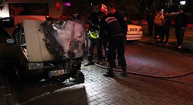 Park halindeki otomobil küle döndü