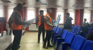 Patnos "İyilik Elçileri" özel çocukların yüzünü güldürmeye devam ediyor