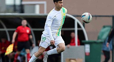 Performansıyla göz dolduruyor