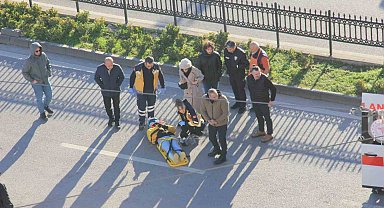 Pikap ile motosiklet çarpıştı: 1 yaralı