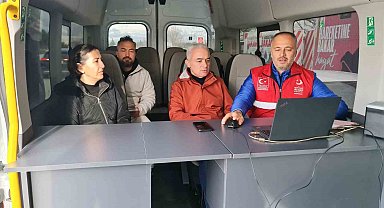 Polisin Mobil Göç Noktası uygulama aracı ile denetimleri sürüyor