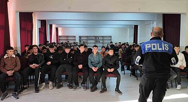 Polisten çıraklık okulu öğrencilerine yönelik eğitim