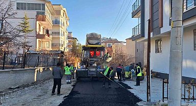 Pursaklar Belediyesi konforlu yollar için çalışmalara hız kesmeden devam ediyor