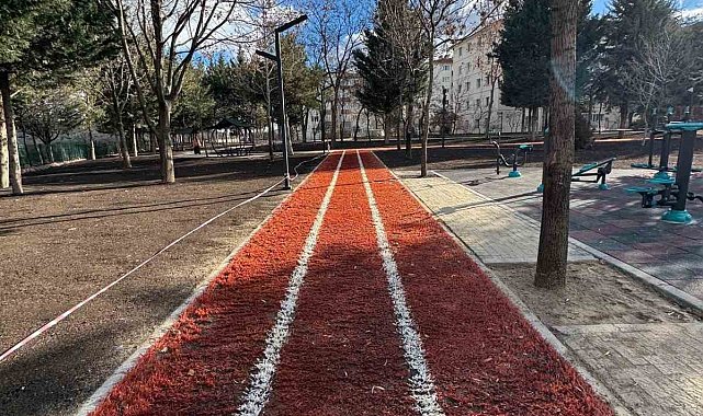 Pursaklar'da Turgut Özal Parkı yeni yüzüyle hizmete açıldı