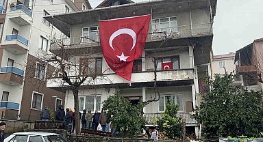 "Amca babam şehit oldu, başımız sağ olsun"