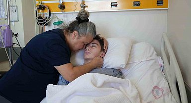 "Ayağıma Bastın" dayağı Murat'ı yatağa mahkum etti