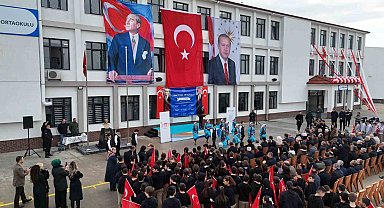 "Düzce eğitim öğretimde otobana çıkacak"