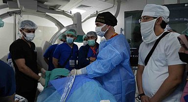 "İğneyle" tümör tedavisine uluslararası ilgi: Canlı canlı izlediler