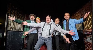 "Kahraman Bakkal" oyunu 27 yıl sonra yeniden sahnede