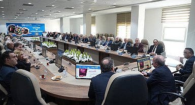 Rektör Prof. Dr. Ahmet Demir senato üyeleriyle bir araya geldi