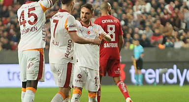 Roland Sallai'den bu sezonki ilk gol