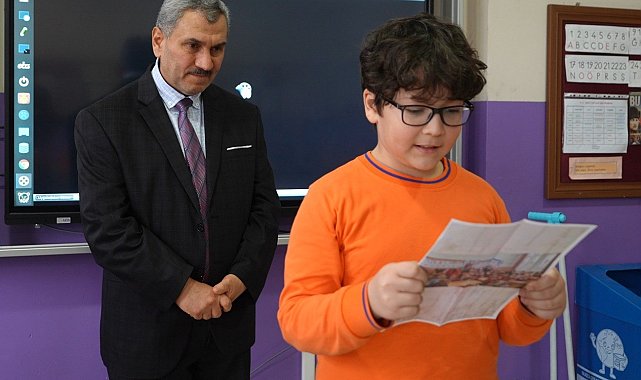 Sabri Öğretmen'e yapılan sürprize Ankara'dan duygusal mektuplar