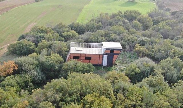 Şaka değil gerçek..Evi içindeki eşyalarla çaldılar