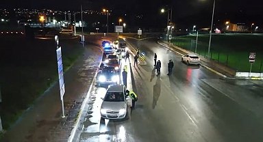 Sakarya'da yılbaşı öncesi denetim: 2 bin 990 şahıs sorgulandı, 8 kişi gözaltına alındı