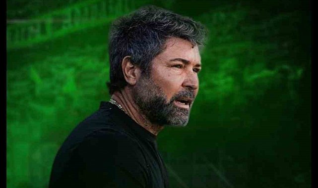 Sakaryaspor yeni teknik direktörü Hakan Kutlu'yu yapay zeka videosuyla açıkladı