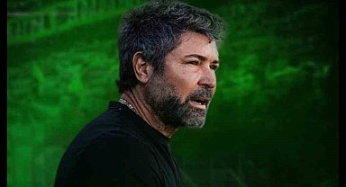 Sakaryaspor yeni teknik direktörü Hakan Kutlu'yu yapay zeka videosuyla açıkladı