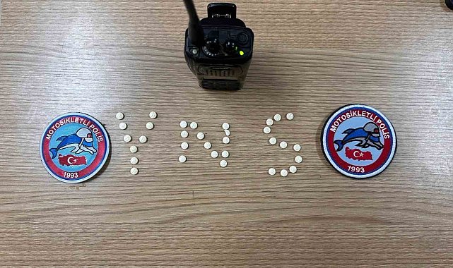 Samandağ'da uyuşturucu hapla yakalanan ehliyetsiz sürücüye 37 bin TL ceza