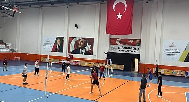 Sandıklı MYO Güz Dönemi Voleybol Turnuvası sona erdi
