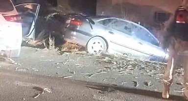 Şanlıurfa'da iki otomobil kafa kafaya çarpıştı: 1 ölü, 9 yaralı