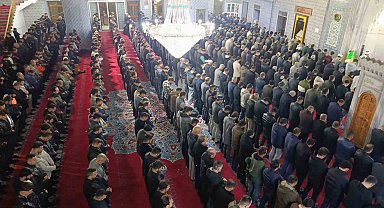 Şanlıurfa'da Regaip Kandili coşkusu