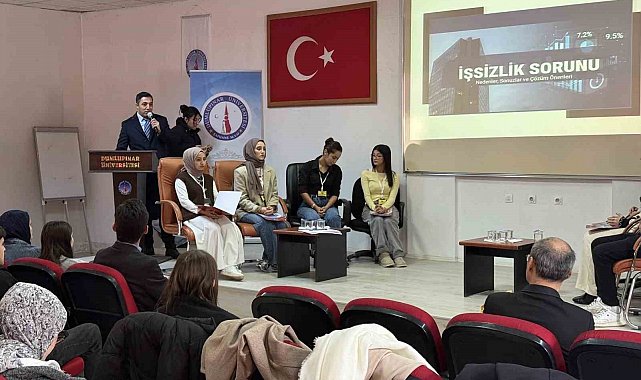 Şaphane MYO'da "Sosyo-Ekonomik Analiz ve Politika Geliştirme Öğrenci Çalıştayı" başlıklı etkinlik