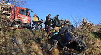 Şarampole uçan otomobilin sürücüsü yaralandı