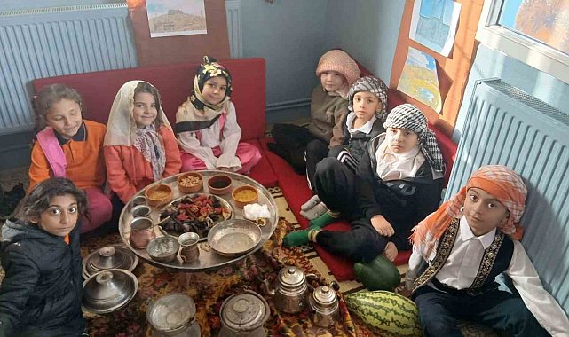 Sarıgöl'de Yerli Malı Haftası coşkusu