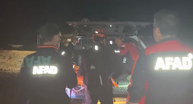 Sarp arazide yaralanan göçmen kurtarıldı