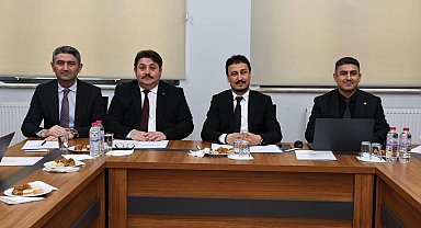 SAÜ'de öğretmen adaylarını güçlendirecek yeni adımlar görüşüldü