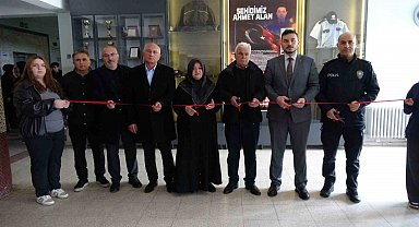 Şehit Ahmet Alan'ın hatıraları, şehadetinin yıl dönümünde adını taşıyan okulda yerini aldı