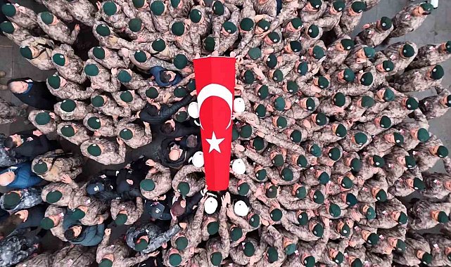 Şehit polise silah arkadaşlarından duygusal veda